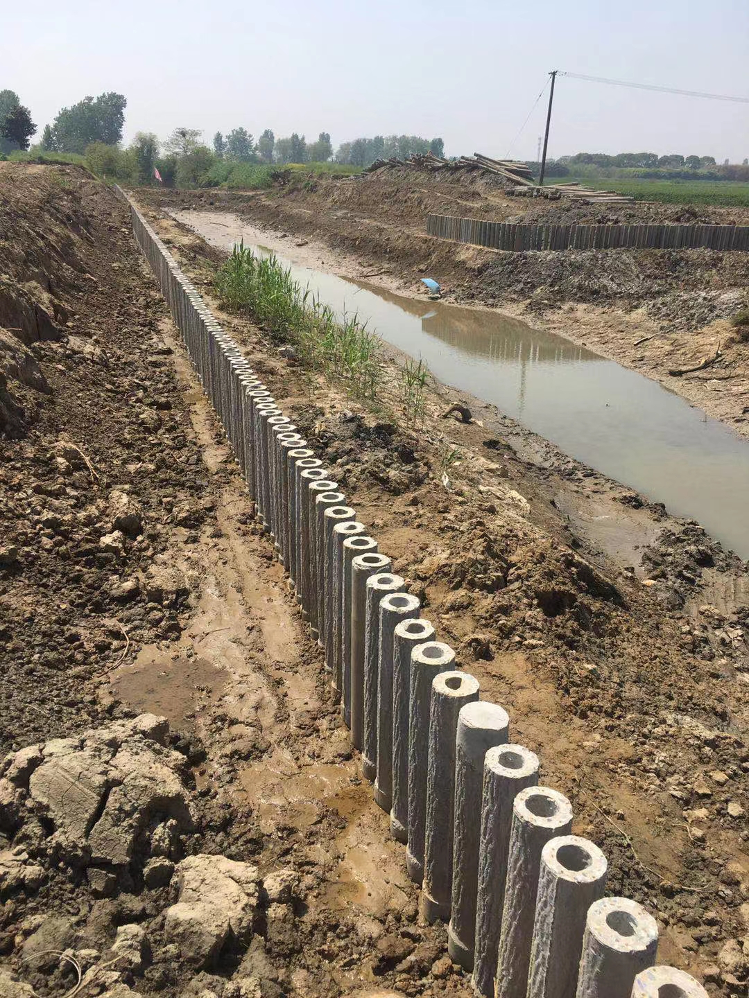 水泥仿木樁廠家泓樺錦嘉 - 混凝土圓樁施工前需要做試樁嗎？